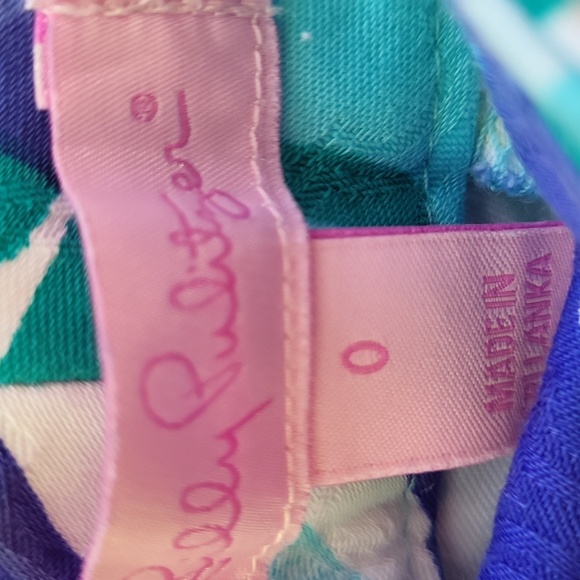 Lilly PulitzerPatterned Women's Pants and tank top size 0 - Picture 3 of 4